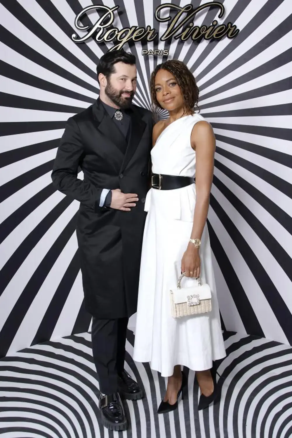 ROGER-VIVIER_FW24_25-PRESENTATION