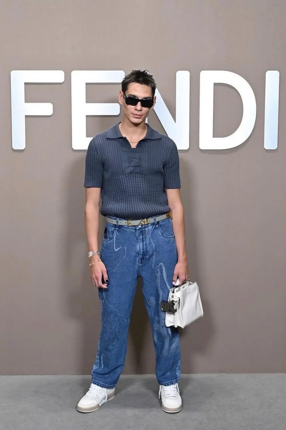FENDI_FW22_23-MENS-FASHION-SHOW